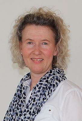 Frau Heike Zähringer